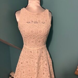 BB Dakota Lace Dress - Cream